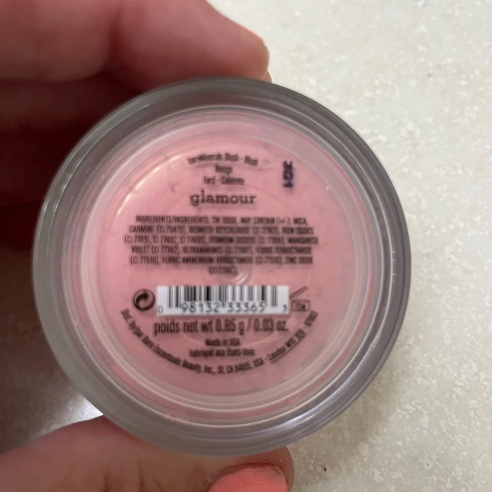 bareMinerals Blush Brush Glamour Powder-NEW! - Picture 2 of 3